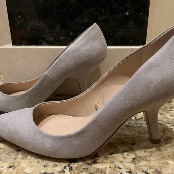 Zara Grey Suede Pumps - Picture 1 of 1